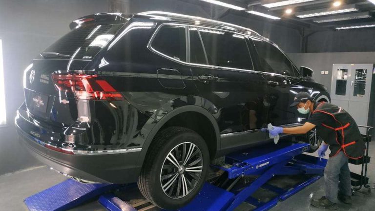 Hindari Belang pada Bodi Mobil Pasca Terendam Banjir dengan Cara Ini