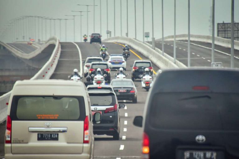 Tidak Ada Rest Area, Perhatikan Pintu Masuk dan Keluar Tol Japek II Elevated