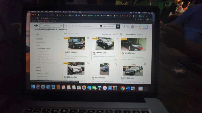 Survei Google : 43 Persen Orang Pilih Beli Mobil Lewat Online