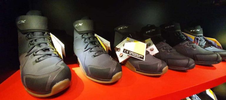 Jangan Abaikan Fungsi Sepatu Saat Bermotor, TCX Boots Bisa Jadi Pilihan Terbaik