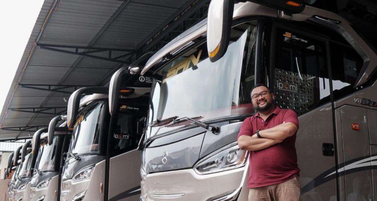 ExxonMobil Lubricants Indonesia Serahkan Safety Kit ke PO Bus Untuk Cegah Corona