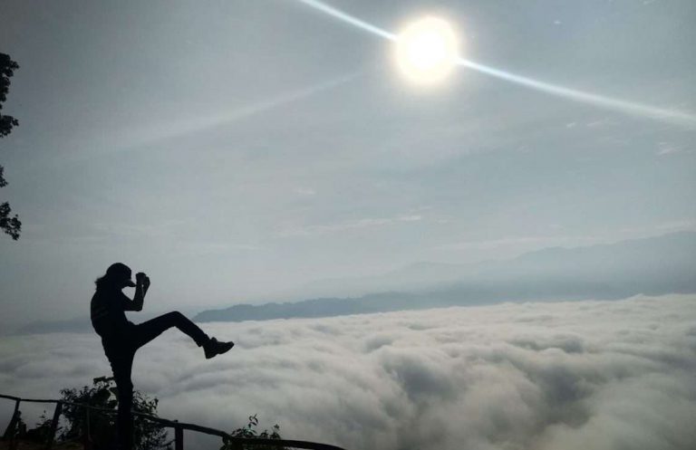 Lagu Katon Bagaskara, Negeri di Awan, Bisa Ditemui di Gunung Luhur Banten