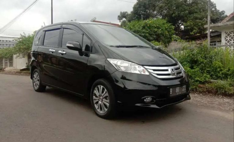 Tak Lagi Dijual di Indonesia, Harga Honda Freed Bekas Masih Tinggi