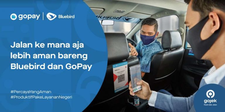 Naik Taksi Bluebird Sekarang Bisa Bayar Pakai GoPay