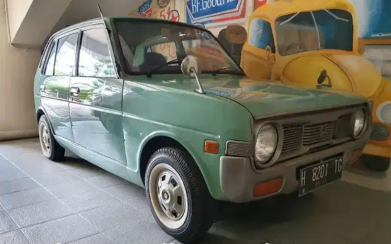 8 Hal Perlu Dilakukan Ketika Membeli Mobil Bekas Berusia di Atas 10 Tahun
