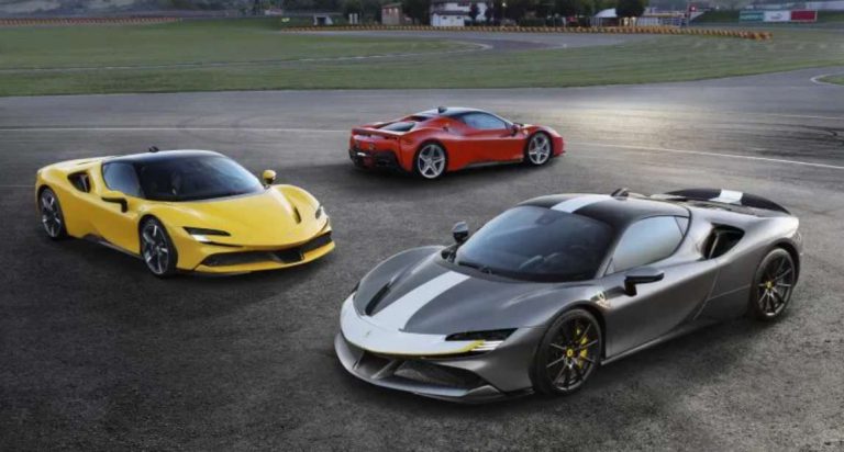 Ferrari Ogah Ikut Tren Buru-buru Bikin Mobil Listrik