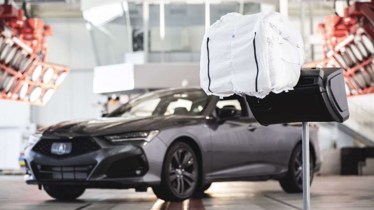R&D Honda Amerika Benamkan Airbag Model Baru di Acura TLX