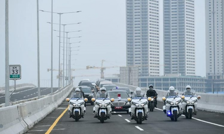 Hal yang Wajib Dilakukan Saat Melaju di Tol Jakarta Cikampek II Elevated