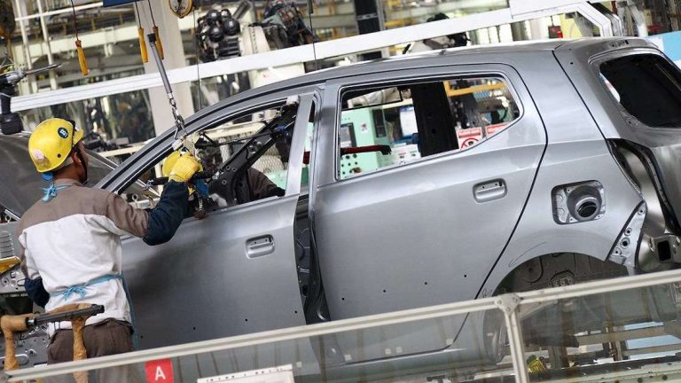 Ikuti Imbauan Pemerintah, Pabrik Daihatsu Beroperasi Hanya Satu Shift
