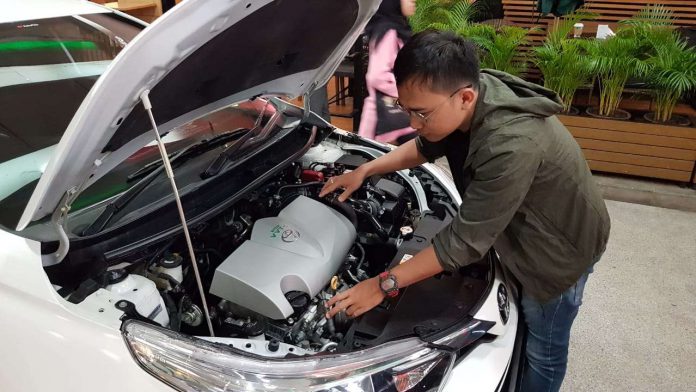 Turun Mesin Mobil