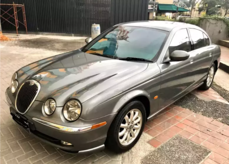 Wah, Harga Jaguar S Type Bekas Ternyata Cuma Rp 139 jutaan