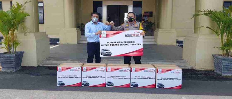 DFSK Gencar Dorong Kesadaran Masyarakat Terapkan 3M, Bagikan 10.000 Paket Masker