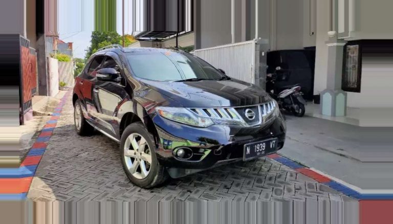 Nissan Murano, SUV Langka yang Harga Bekasnya Menggiurkan