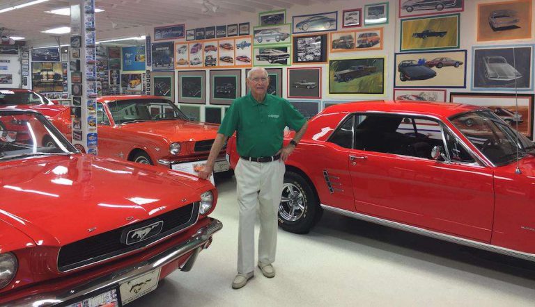 Desainer Ford Mustang Generasi Pertama, Gale Halderman Tutup Usia
