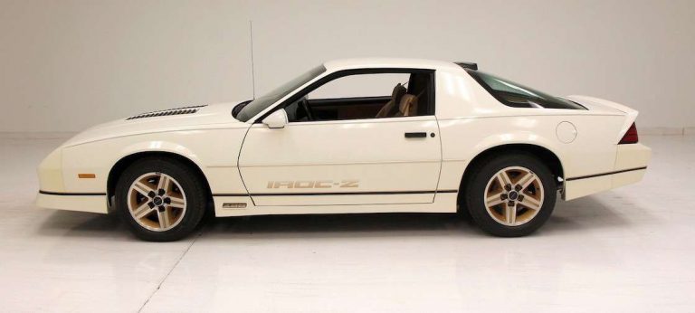 Gagal Jadi Hadiah Kelulusan, Camaro IROC-Z Tahun 1986 Ini Sekarang Dilelang