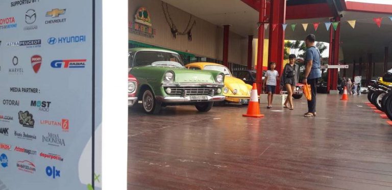 The 3rd Indonesia Autovaganza Padukan Tren Kendaraan Baru dan Retro Klasik