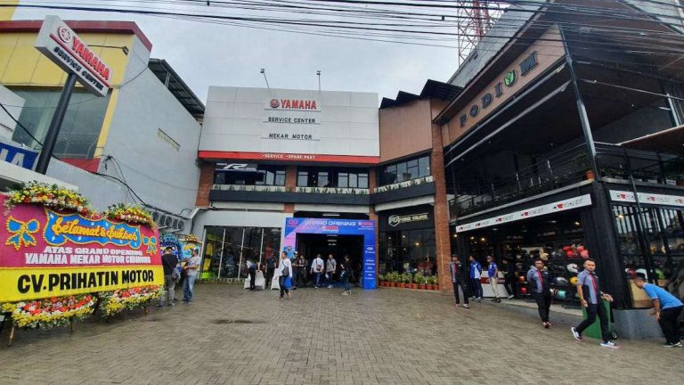 Bengkel Yamaha Mekar Motor Service Center Cibinong “Berani Tampil Beda”