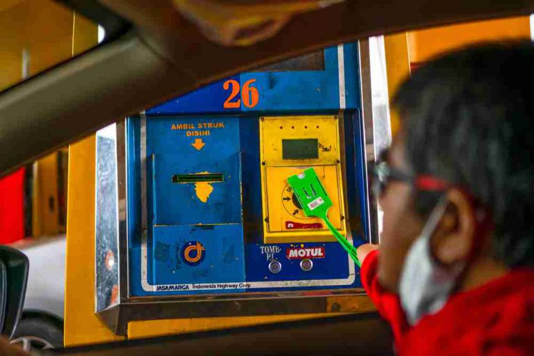 Trik Jitu Jasa Marga Supaya Keluar Masuk Tol Tidak Buka Jendela
