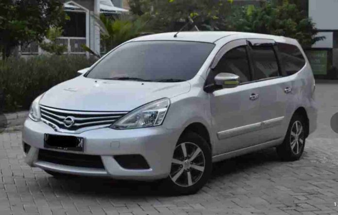Nissan Grand Livina