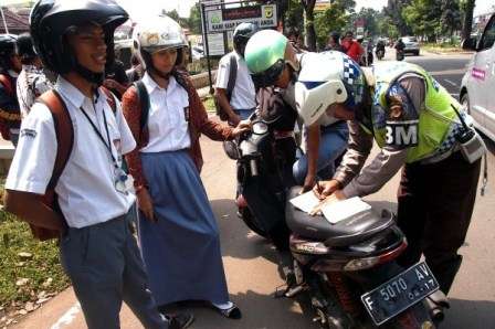 Ini Pasal yang Tepat dan Harus Diterima Pelanggar Lalu Lintas