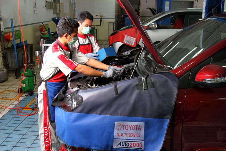 Masa New Normal Servis Mobil Lebih Baik di Bengkel Resmi, Ini Alasannya?