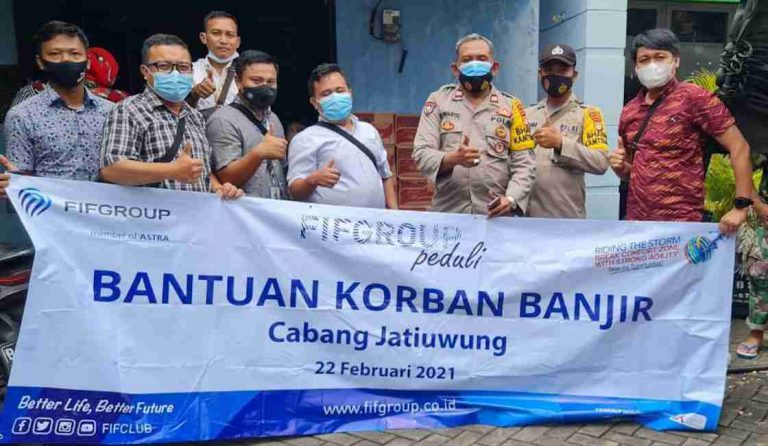 Donasi Korban Banjir Senilai Rp2,2 Miliar dari FIFGROUP