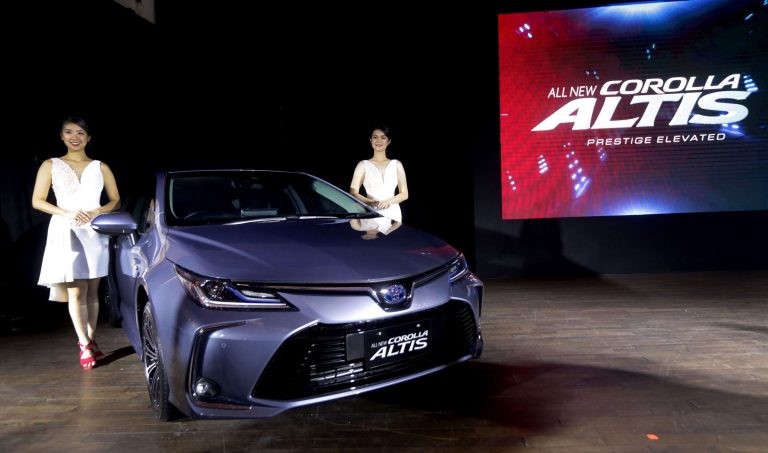 Mobil Sedan Jadi Ciri Para Bos Hingga Pejabat Pemerintah