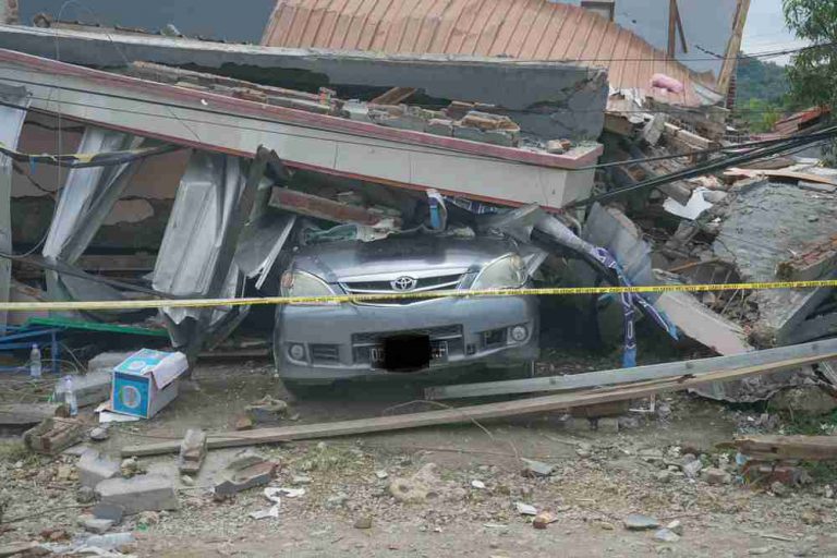 7 Hal Perlu Diketahui Saat Berkendara di Wilayah yang Berpotensi Gempa Bumi