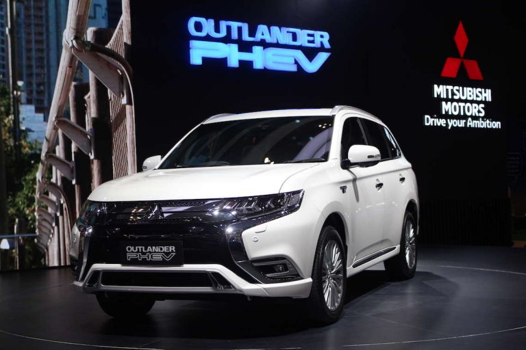 Chairman MMC, Osamu Masuko Curhat Soal Tingginya Pajak Mobil Listrik di Indonesia