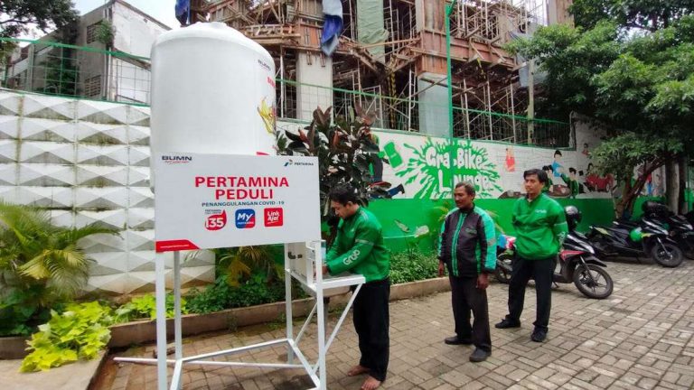 Pertamina Lubricants Sebar Puluhan Wastafel Portable untuk Menanamkan Pola Hidup Sehat