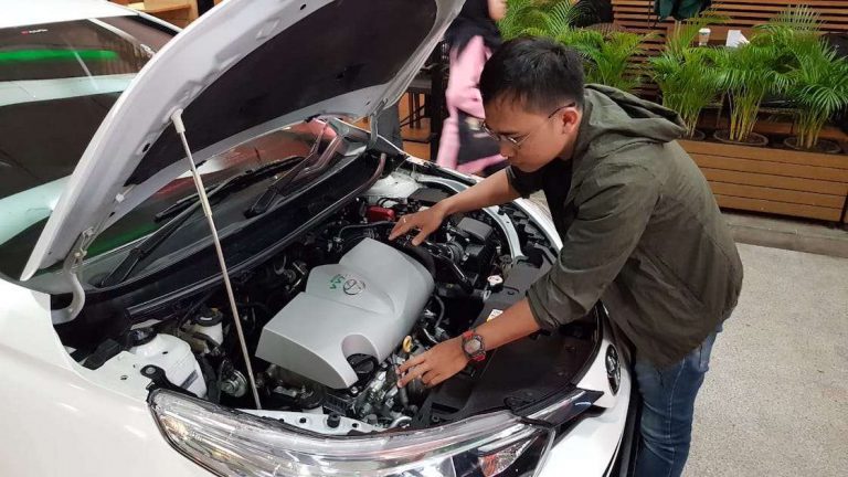 Bersiap New Normal, Lakukan Pengecekan Ini Pada Mobil yang Terparkir Lama