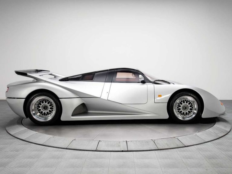 5 Supercar Era 1990-an Paling Keren dan Bikin Mata Berair