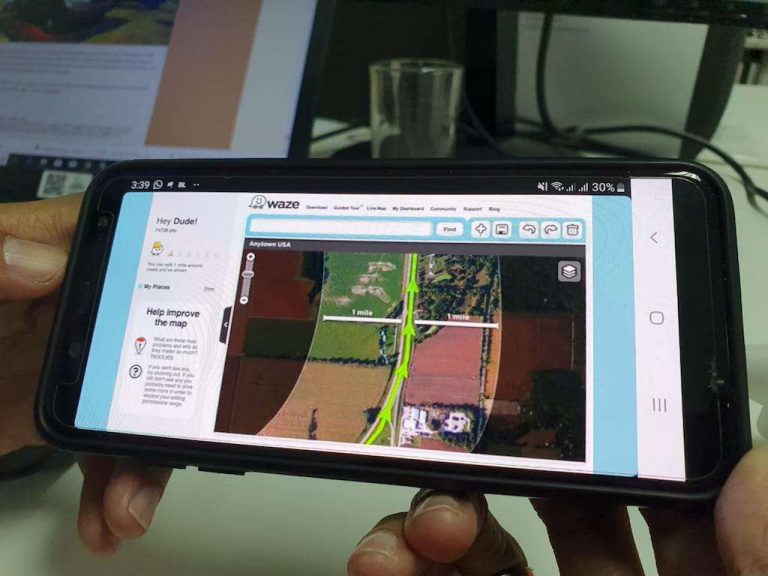 Jadilah Pahlawan Bersama Aplikasi Waze