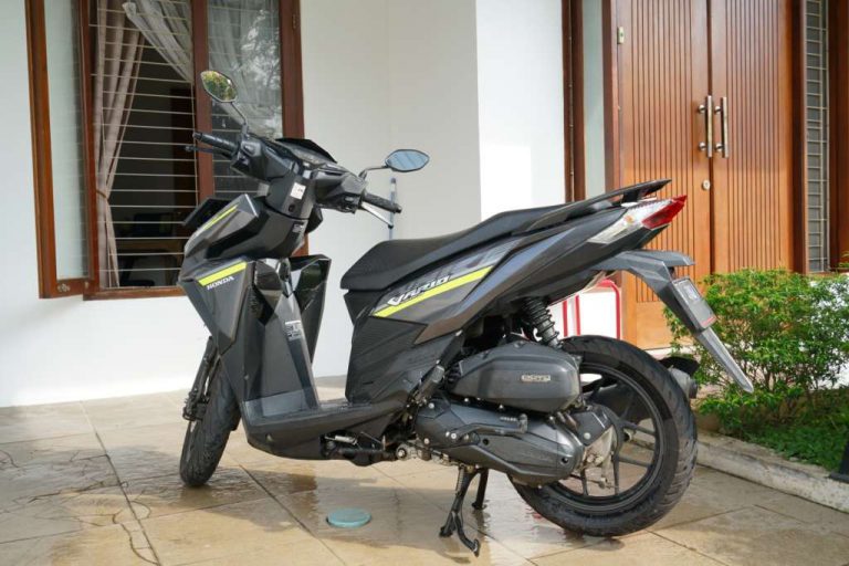 Jangan Biarkan Motor Disimpan Terlalu Lama, Berikut Tipsnya