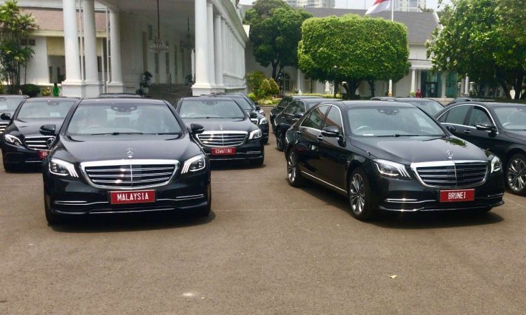Deretan Sedan Mewah Mercy Jadi Saksi Pelantikan Presiden dan Wakil Presiden RI