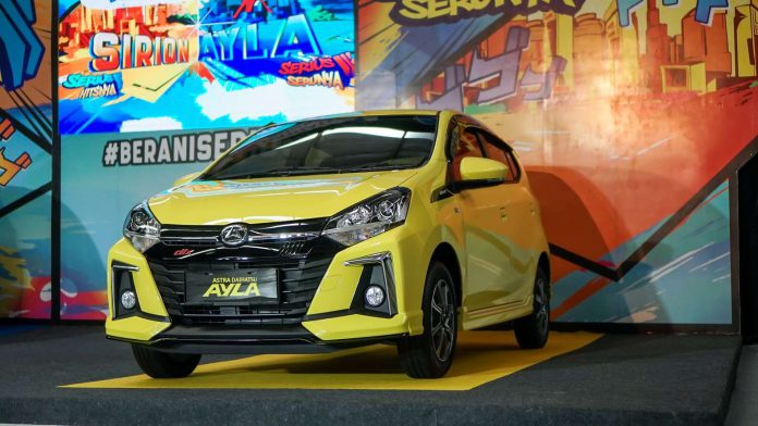 Daihatsu Ayla Mobil bekas 100 jutaan