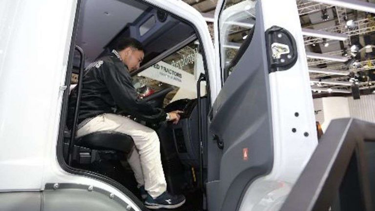 Tak Terpengaruh Isu Virus Corona, GIICOMVEC 2020 Tetap Berlangsung