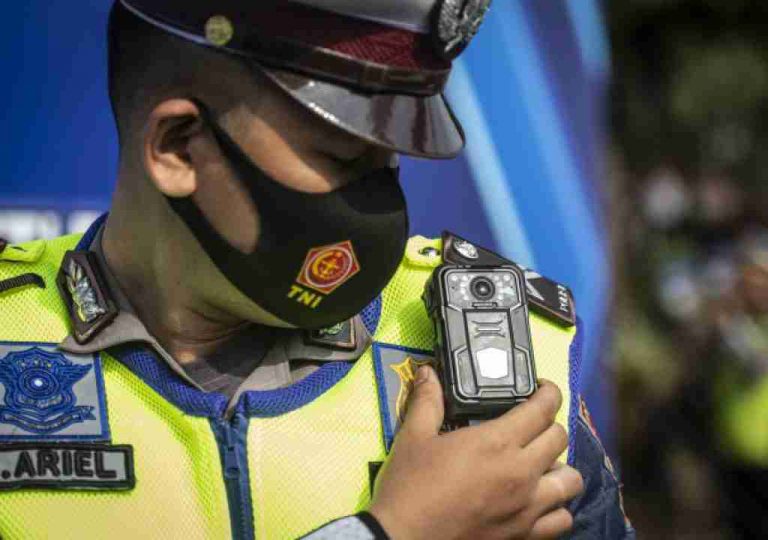 Polisi Jakarta Kini Difasilitas Kamera ETLE Mobille, Seberapa Canggih?