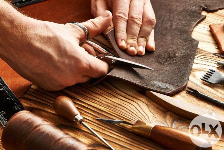 4 Aksesori Berbahan Kulit Wajib Punya