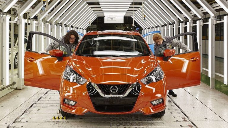 Nissan Segera Stop Produksi 14 Model Global