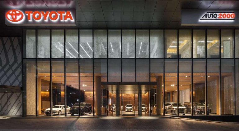 Ini Dealer Terbaik Toyota 2019 di Indonesia