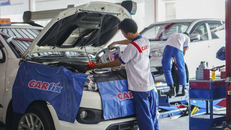 Haruskah Khawatir Melakukan Servis Diluar Bengkel Resmi?
