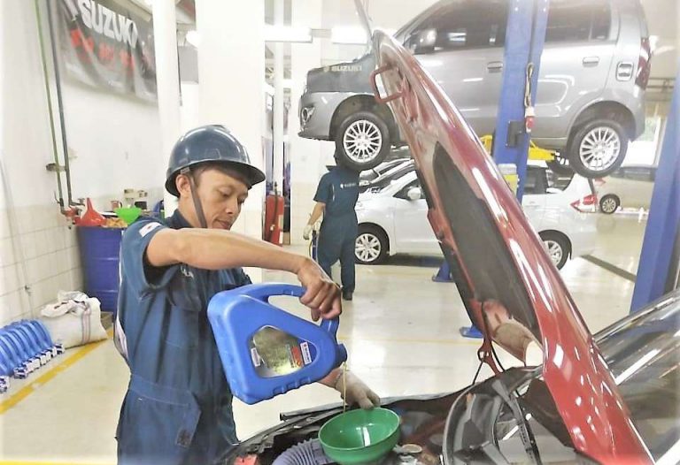 5 Alasan Mengapa Perlu Perawatan Mobil Berkala di Bengkel Resmi