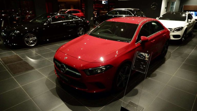 Mercedes-Benz Resmikan Diler di Gerbang Indonesia Timur