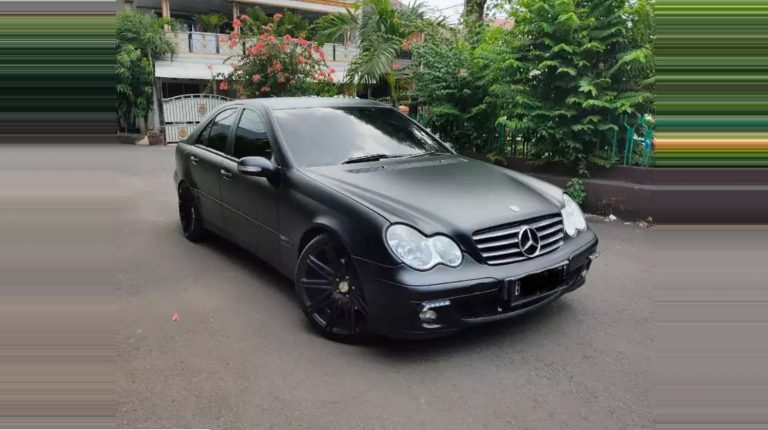 Daftar Mobil Mercedes-Benz di Atas Tahun 2000’an Harganya Kurang dari Rp 100 juta