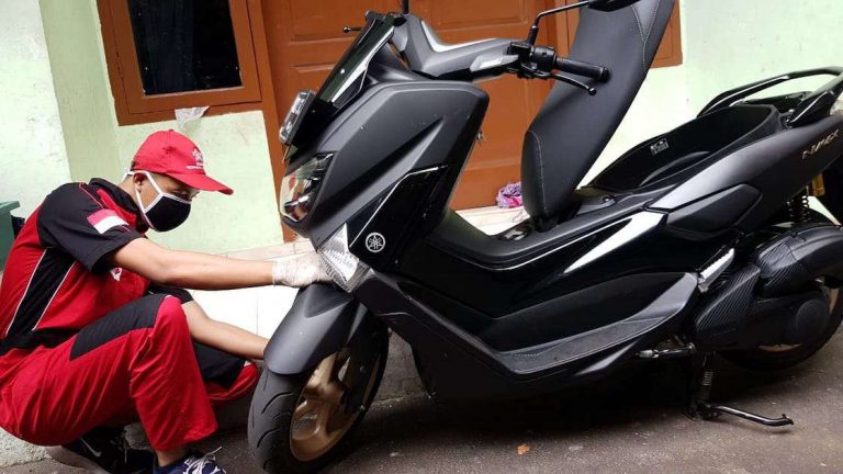 Di Rumah Aja Bukan Alasan Tak Service Motor, Yamaha Punya Layanan Service Kunjungan