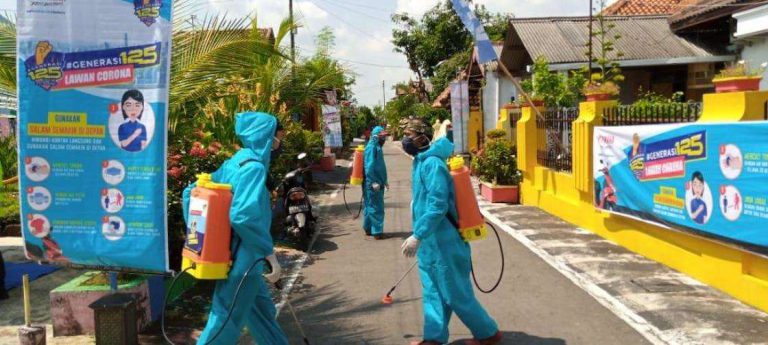 Yamaha Peduli “Generasi 125 Lawan Corona” Gelar Baksos Bagikan Wedang Rempah