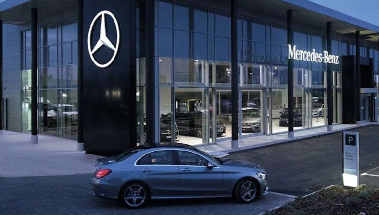 Penjualan Mercedes-Benz di Dunia Turun 14,9 Persen Terpengaruh Pandemi COVID-19