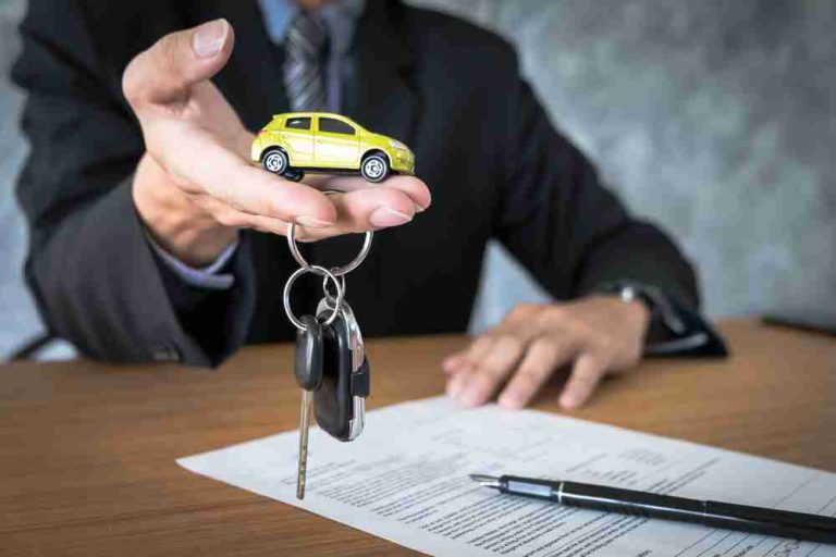 Beli Mobil Mewah Juga Bisa Dicicil dan DP 20 Persen