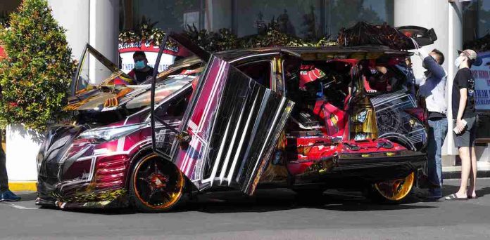 a17e0033-d78e-414c-a590-09ee8924ea51